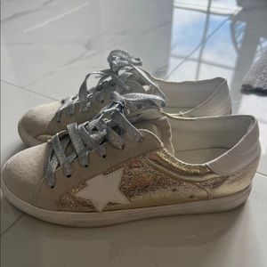 Nature Breeze sneakers. Look similar to Golden Gooses. Size 8. Worn twice.
